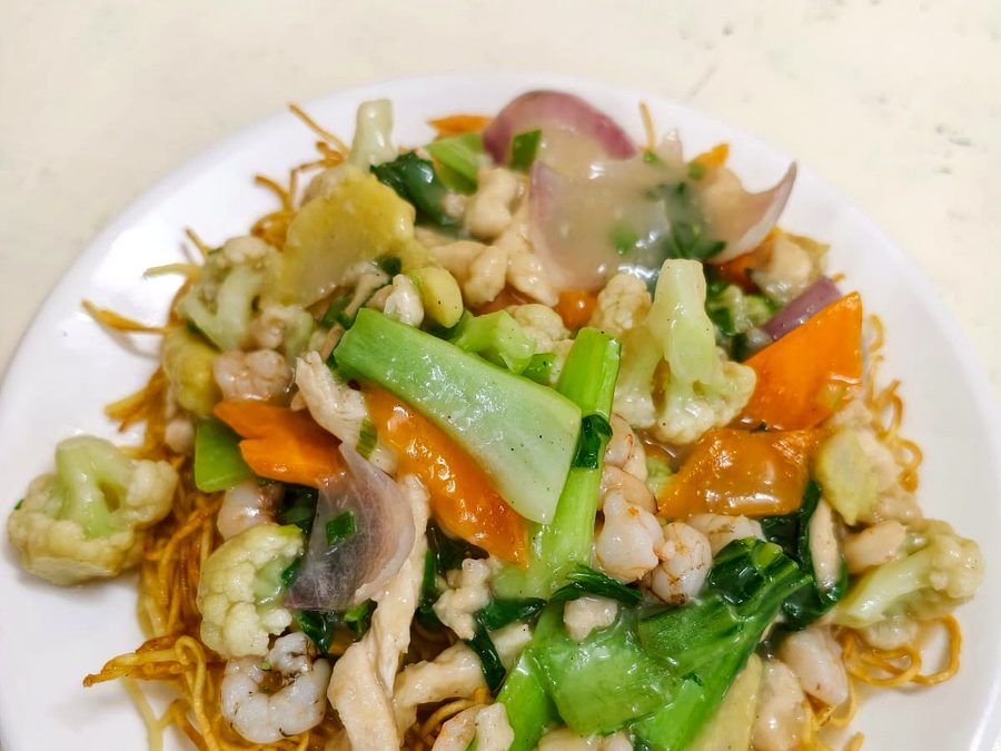 Cantonese Pan Fried Gravy Noodles Special